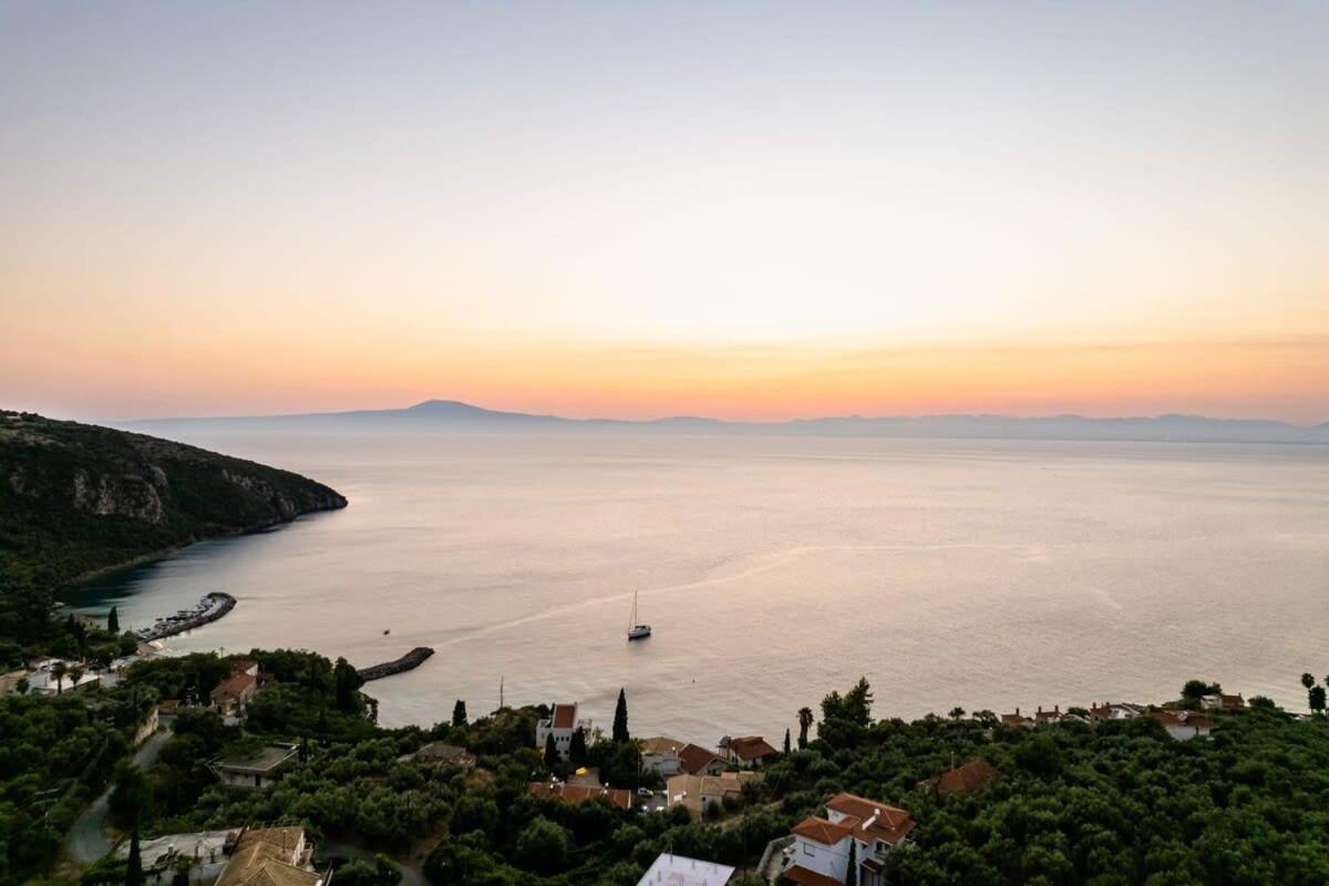 Kitries Summer Getaway - Eden Seaside Suite Kitriaí Dış mekan fotoğraf