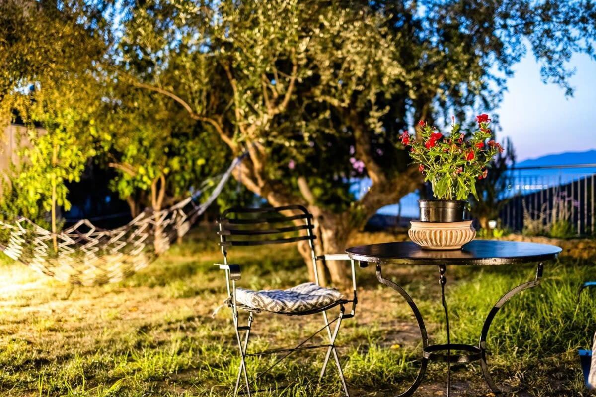 Kitries Summer Getaway - Eden Seaside Suite Kitriaí Dış mekan fotoğraf